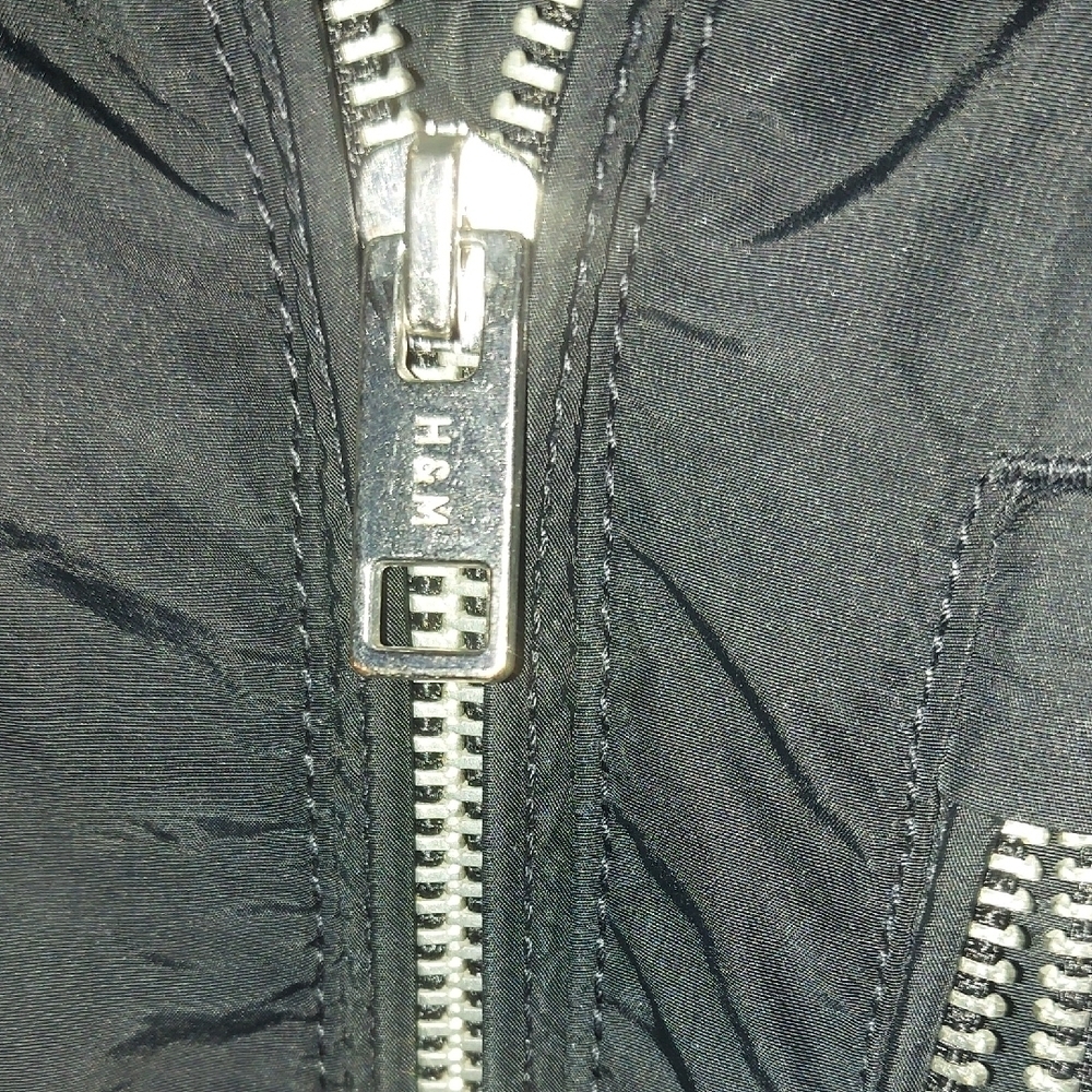 H&M Classic Black Bomber Jacket - Picture 11 of 15